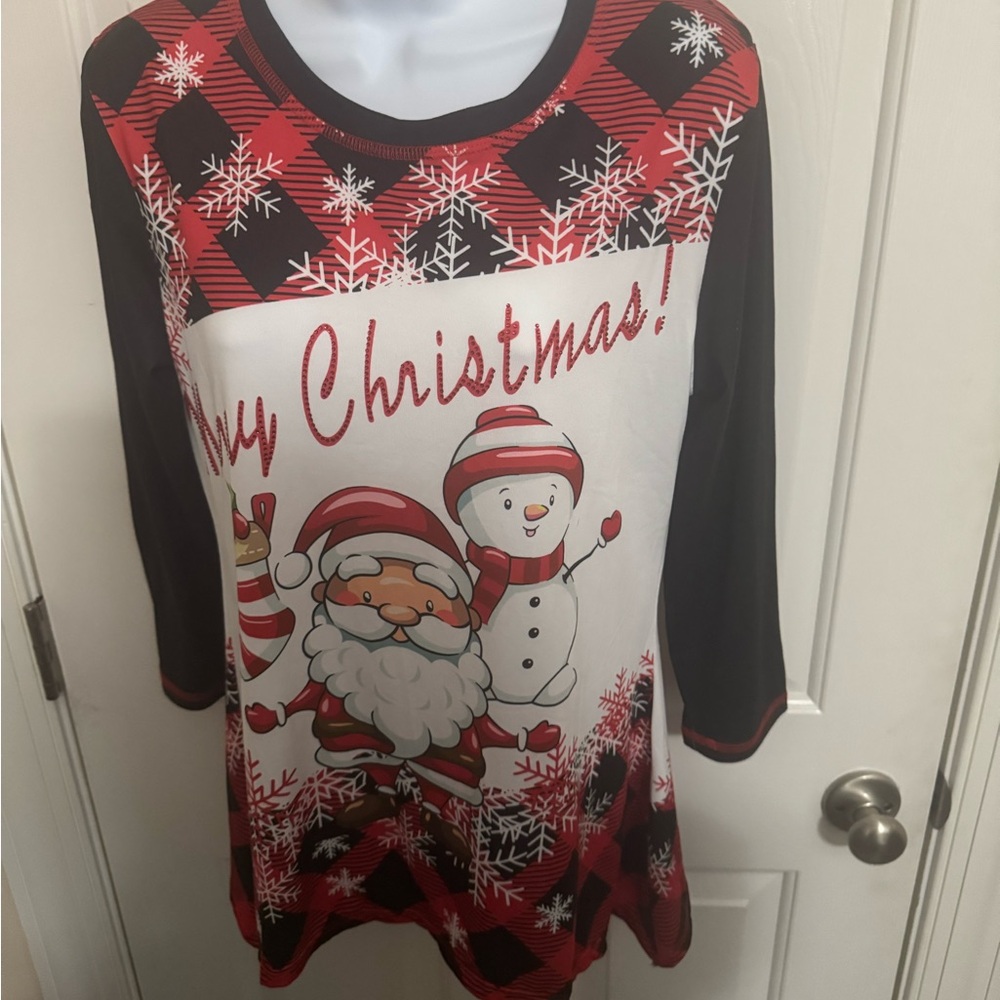 Yuletide Traditions Woman's Allover Print Top Santa Snowman Christmas Top SM NWT